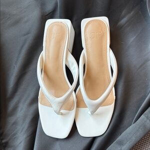 JustFab White Padded Thong Block Heel Mules